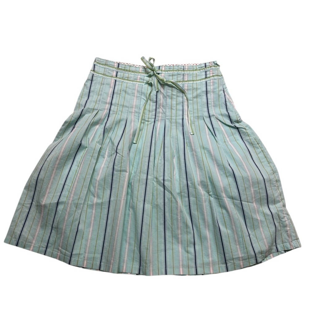 Green Knee-Length A-Line Skirt with Pleated Tie Front